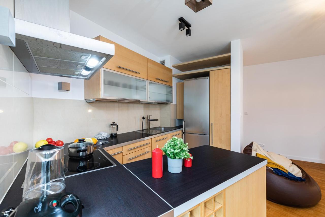 Superapart Wilanowska 7, "Pet-Friendly With Elevator & Parking" Apartment Warsaw Exterior photo