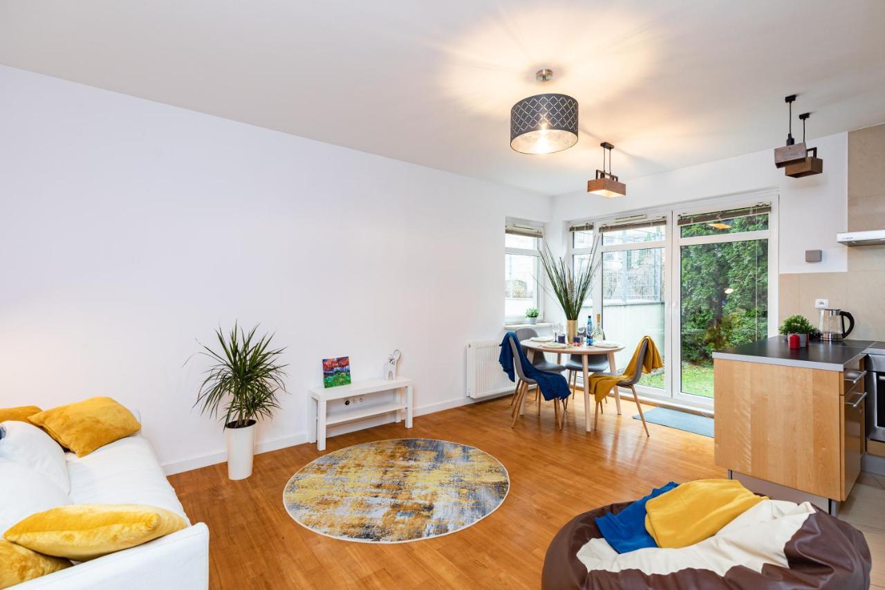 Superapart Wilanowska 7, "Pet-Friendly With Elevator & Parking" Apartment Warsaw Exterior photo