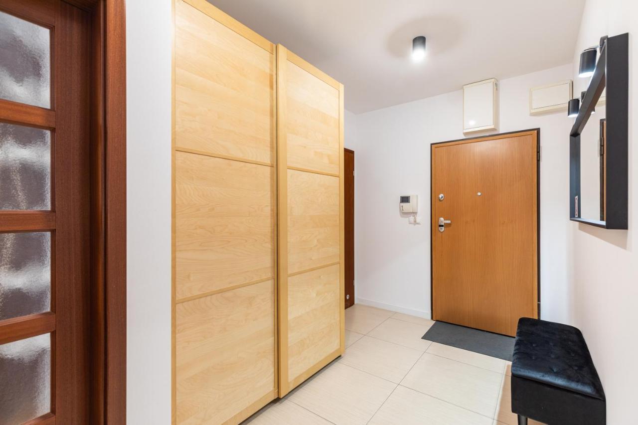 Superapart Wilanowska 7, "Pet-Friendly With Elevator & Parking" Apartment Warsaw Exterior photo